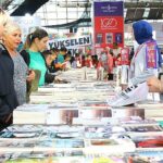 antalyalilar-kitap-fuarindan-memnun.jpg