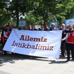 kocaeli-tek-ses-biz-buyuk-bir-aileyiz.jpg