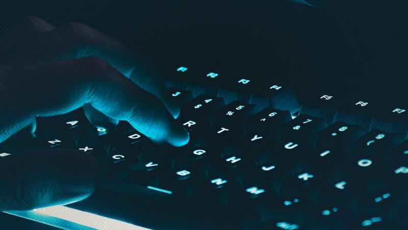 Asla Güvenme, Her Zaman Doğrula: Şirketler İçin Parola Güvenliği Alarmı